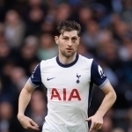 “Tottenxem” himoyachisi bosh murabbiylik ham qilishi mumkin