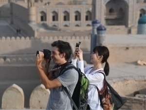 “Ochiq turizm mavsumi”. Blogerlarga O‘zbekistonga kelishi uchun bepul turpaket beriladi