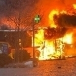 Shveysariyada avtobus yonib ketdi. Qurbonlar bor 