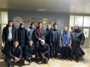 Wrestlers from Uzbekistan were brought out from the epicenter of the earthquake