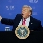 “Mendan uzoqroq turing”. Tramp NATO yordamidan voz kechdi