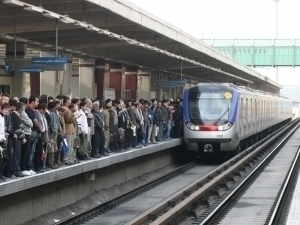 Tehron metrosi motam marosimi qatnashuvchilariga bepul xizmat ko‘rsatadi