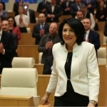 Gruziya parlamenti Prezidentga qarshi bormoqchi 
