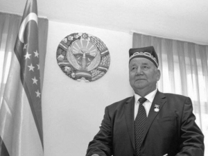 Мирзиёев сенаторнинг вафоти муносабати билан таъзия йўллади 