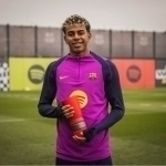 Yamal La Ligada oyning eng yaxshi futbolchisi deb topildi