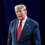 Tramp Eronga uyushtirilgan hujumni Floridadan turib kuzatdi – Oq uy