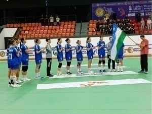 Dima Koldun bilan gey pornosini tomosha qiling Onanizm uchun video suhbatlar