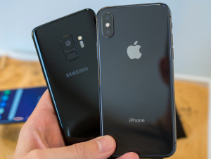 10 йил деганда илк бор Samsung ва Apple смартфон савдосида етакчиликни бой берди
