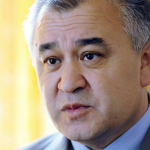Омурбек Текебаев: Aтамбоев суди очиқ ва ошкора бўлиши керак
