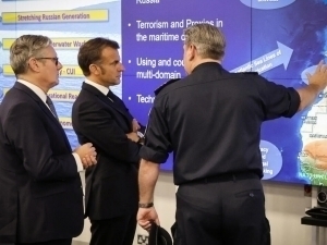 Макрон ядровий каллаклар сонини оширишни буюрди