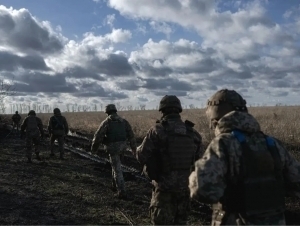 Зеленский фронтдаги вазият сўнгги 10 ойдаги энг яхши ҳолатда эканини айтди