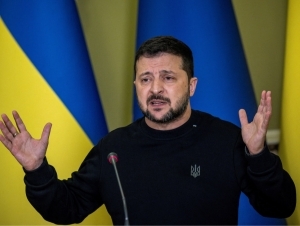 Зеленский Эрондаги уруш Украинага қурол етказишга таъсир қилишидан хавотирда