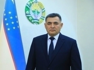 Қармоқда наҳанглар. Наманган шаҳар ҳокими 60 000 $ пора билан қўлга тушди (видео)