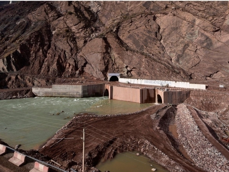 Роғун ГЭС ҳудудида жойлашган қабристонлар кўчирила бошланди