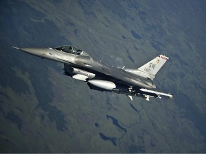Bayden ma’muriyati F-16 qiruvchilarini Turkiyaga berish tarafdori bo‘lyapti