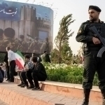 Eronda namoyishchilarni “otib tashlash”ga ruxsat etildi