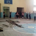 Shahrisabzda o‘quvchilarga jismoniy tarbiya darsi poli chirigan sport zalida o‘tilmoqda