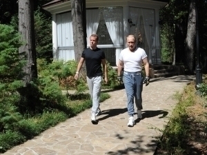 Путин Сочида ўзи учун янги қароргоҳ қурдирди – ОАВ