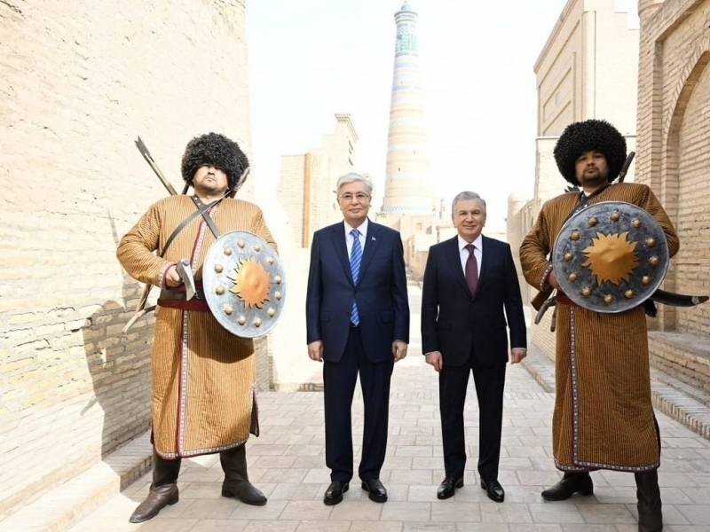 Shavkat Mirziyoyev muntazam sport zalida mashq qiladi – Qozog‘iston Prezidenti