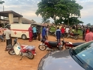 Нигерияда мотоциклдаги қуролли шахслар 50 кишини ўлдирди