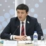 “Markaziy Osiyo yoshlarining DNKsida bo‘ysunish hissi yo‘q”. Bekmurodov Mixeyevga javob qaytardi