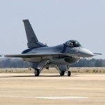 Niderlandiya Kiyevga navbatdagi F-16 partiyasini yubormoqda