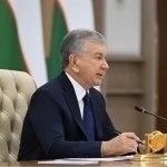 Mirziyoyev qo‘qqisdan sharoiti og‘ir mahallaga borgani rahbarlarning ko‘zini ochishi kerakligini aytdi