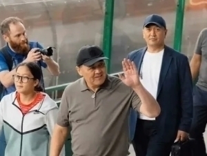 Судланган Қамчибек Ташиев футболда кўриниш берди (видео)