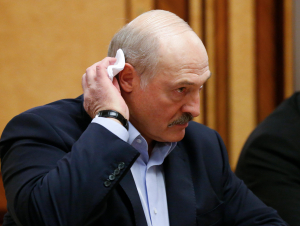 Lukashenko koronavirusga chalingan