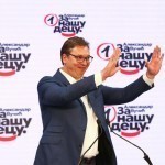 Вучич тарихга кирганини айтиб, Сербияда қайтадан Президент бўлганини эълон қилди