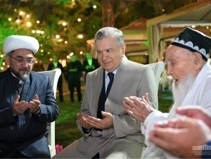 Shavkat Mirziyoyev O‘zbekiston xalqini Ramazon bilan qutladi