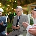 Шавкат Мирзиёев Ўзбекистон халқини Рамазон билан қутлади