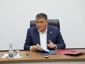 “Agar bu tasdiqlansa, sizni qamoqqa tiqaman”. Tashiyev Transport vaziriga tahdid qildi