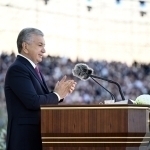 Shavkat Mirziyoyev o‘quvchi va ustoz-murabbiylarga tabrik yo‘lladi