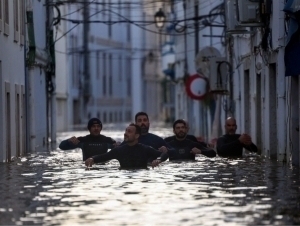 Испания ва Португалияда юқори даражадаги огоҳлантириш эълон қилинди