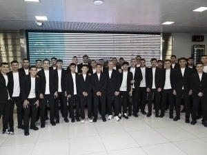O‘zbekiston MTJ AQSHga jo‘nab ketdi (video)