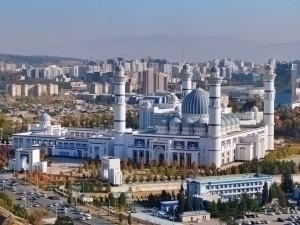 Тожикистонда ҳам Рамазон ҳайити қачон нишонланиши айтилди