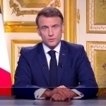 “Буни оқлаб ҳам, изоҳлаб ҳам бўлмайди!” Макрон Франция халқига мурожаат қилди (видео)