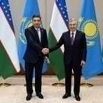 Shavkat Mirziyoyev receives Kazakh Prime Minister