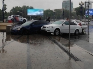 Traffic accident occurred in Tashkent involving Tesla and Lacetti