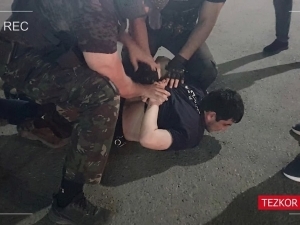 Andijonda tovlamachilik qilgan shaxs giyohvand modda bilan ushlandi (video)