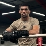 Dana Uayt matbuot anjumanida jang so‘ragan tojikistonlikni UFC'ga oldi
