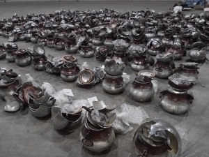 Сурхондарёда 210 та қозонга қарийб 191 кг “гашиш”ни яширган шахс ушланди (видео)