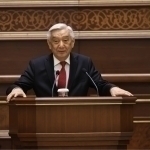 Mirzo Ulug‘bek Abdusalomov Konstitutsiyaviy sudning sudyasi lavozimiga qayta saylandi