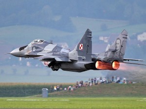 Польша барча МиГ-29 қирувчи самолётларини Украинага берди – Анжей Дуда
