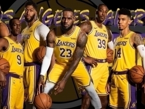 “Лос-Анджелес Лейкерс” клуби рекорд нархга сотилади