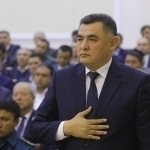 Bugun Namanganning 60 ming dollar bilan qo‘lga tushgan hokimi ustidan sud boshlanadi