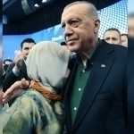 Erdo‘g‘anning rafiqasi yig‘lagani nega dunyoda shov-shuv bo‘ldi? 