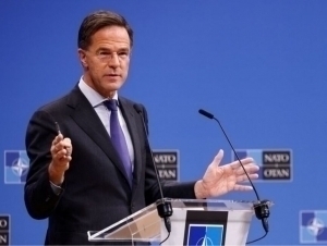 Рютте кимлар Украинанинг НАТОга қўшилишига рози бўлмаётганини айтди