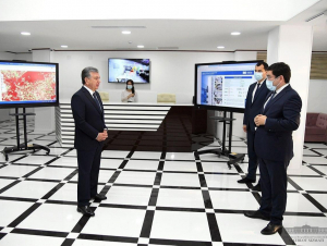 Prezident Andijondagi yangi texnopark bilan tanishdi